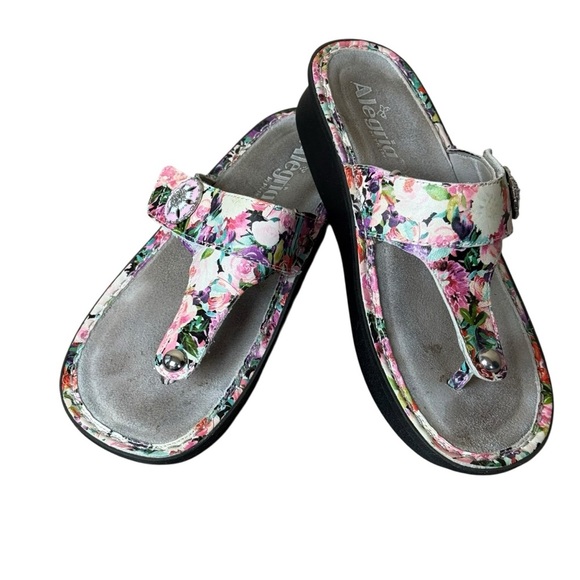 Alegria Carina Lighten Up Floral Thong Sandals Size 37 US 7-7.5 Comfort Cottage - Picture 7 of 9